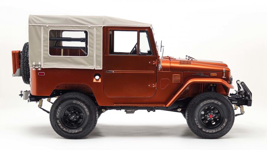  Toyota Land Cruiser (FJ40) 1972 года  (фото 17 из 49)